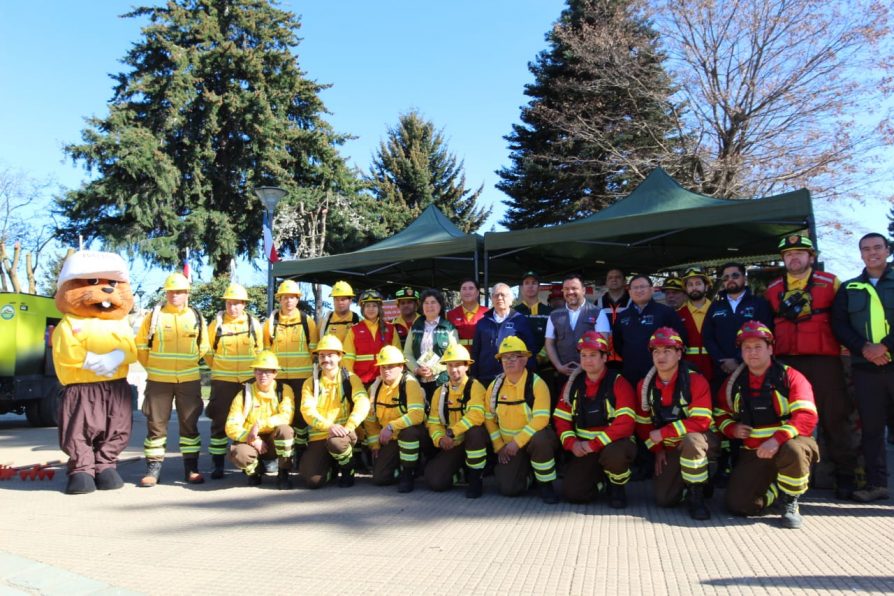 Helicóptero, camionetas lanza espuma y 16 brigadas forestales considera el Plan Regional de Protección Contra Incendios Forestales