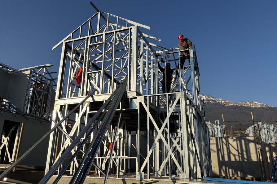 Inversión pública contribuye al empleo y crecimiento económico en Aysén