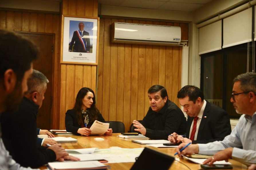 Gobierno y gremio de transportistas buscan fortalecer el empleo y la inversión en Aysén